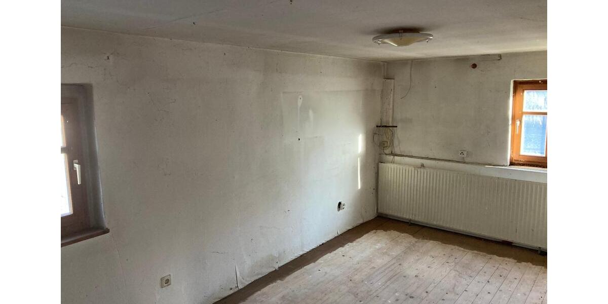 Einfamilienhaus Sugenheim Deutenheim - 9 Zimmer, 114 m&sup2;, 330&euro; | Angebot:24768399