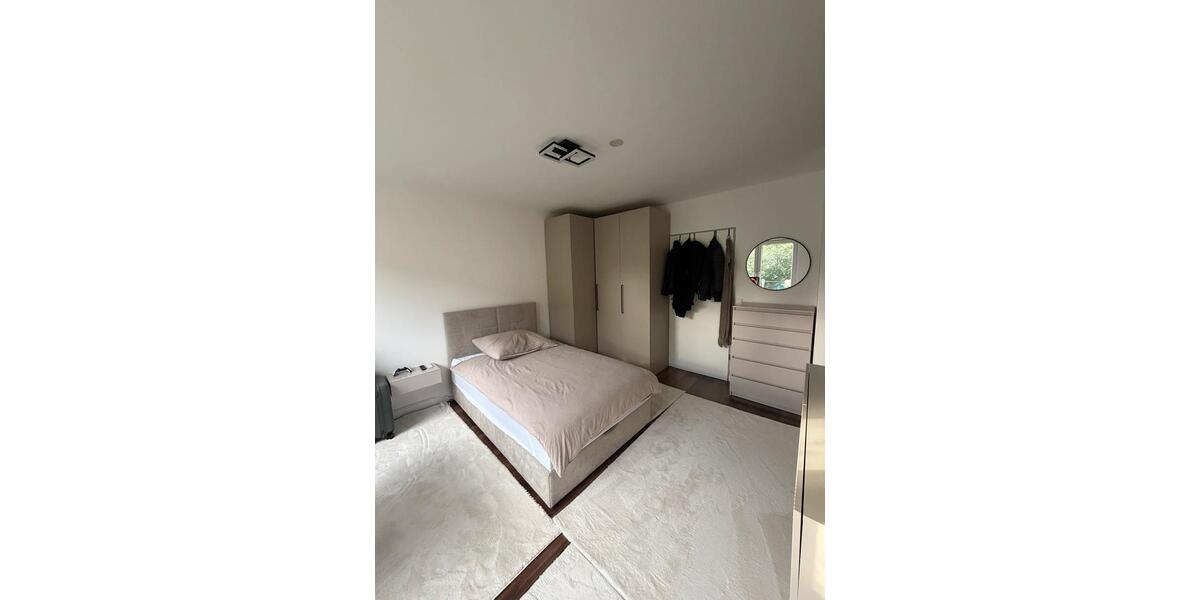 Wohnen auf Zeit Bonn Auerberg - 1 Zimmer, 26 m&sup2;, 700&euro; | Angebot:26652648