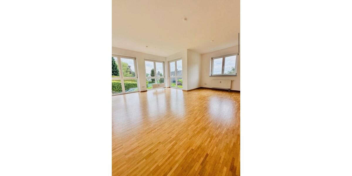 Etagenwohnung Bad Krozingen - 4 Zimmer, 110 m&sup2;, 1.400&euro; | Angebot:25852577