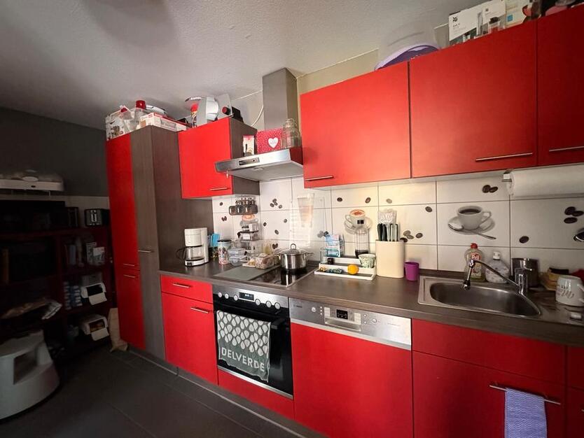 1 Zimmer in Familien-WG mit großzügigem Gemeinschaftsbereich 1 zimmer