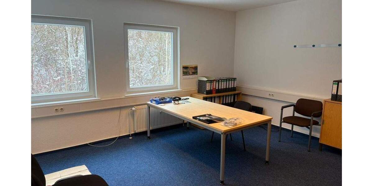 Gewerbeobjekt Lüneburg Neu Hagen - 8 Zimmer, 220 m&sup2;, 2.640&euro; | Angebot:25701369