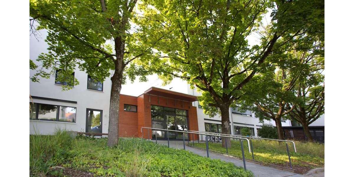 Etagenwohnung Augsburg Pfersee - 2 Zimmer, 54 m&sup2;, 990&euro; | Angebot:26759362