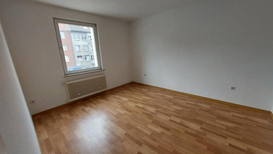 Etagenwohnung Bochum Bochum-Mitte - 2 Zimmer, 53 m&sup2;, 365&euro; | Angebot:26130990