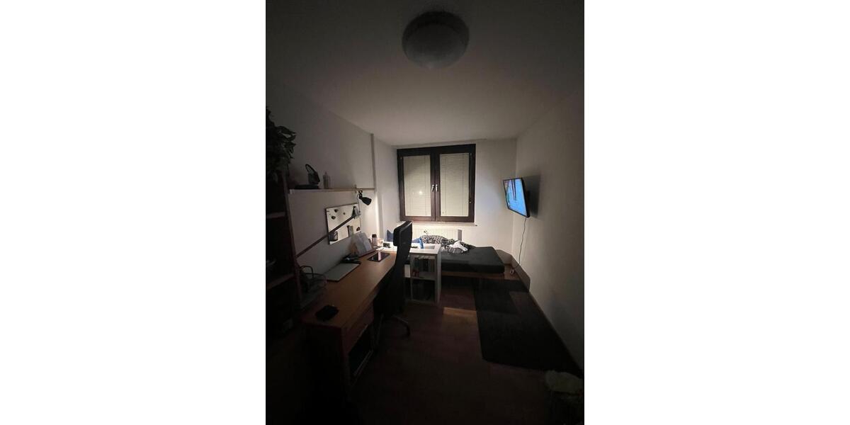 12m^2 WG Zimmer - Untermiete mit mögl. Übernahme - Studentenwerk 7 zimmer