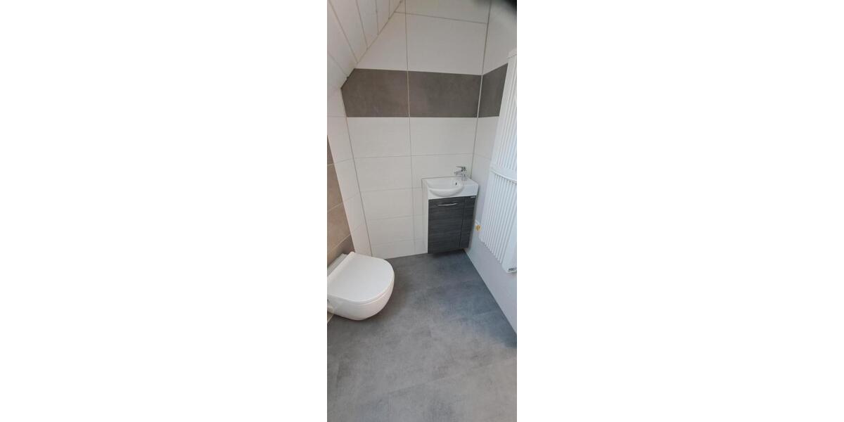 Erdgeschoßwohnung Oppenweiler - 4.5 Zimmer, 105 m&sup2;, 1.100&euro; | Angebot:26354835