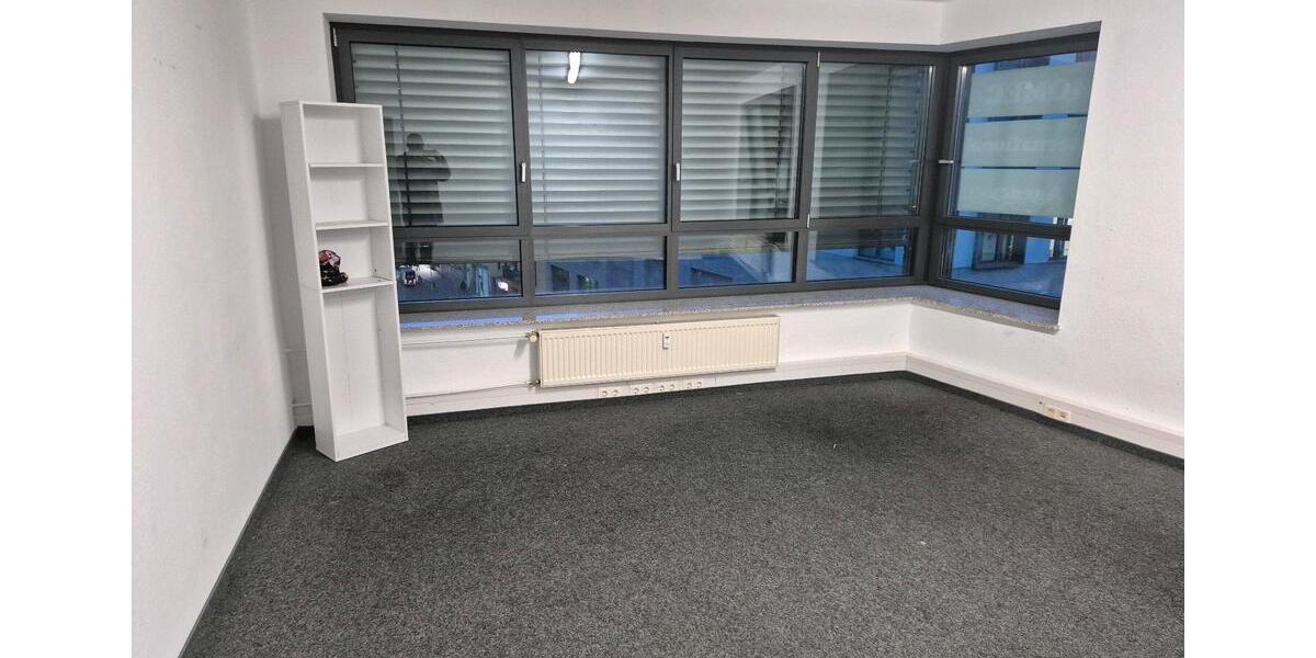 Gewerbeobjekt Friedberg (Hessen) - 1.000&euro; | Angebot:26638790