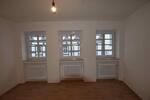 +++ Ich wurde renoviert! Charmante 4-Raumwohnung über 2 Etagen mit Tageslichtbad +++ zimmer