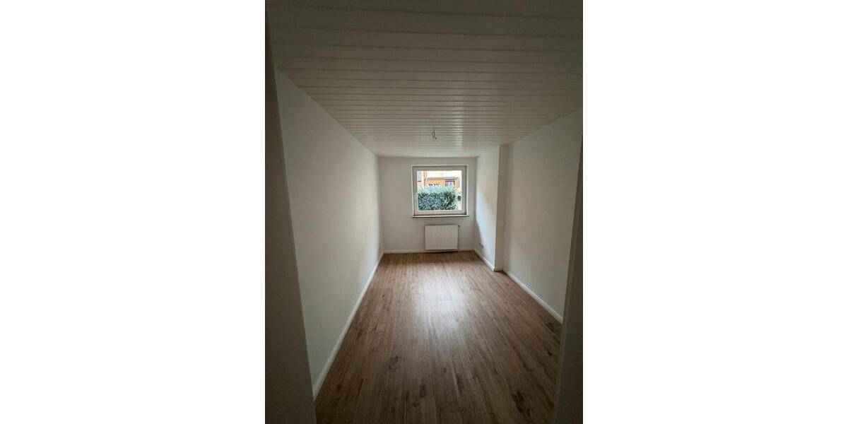 Erdgeschoßwohnung Lauenburg/Elbe Elbe - 2.5 Zimmer, 69 m&sup2;, 800&euro; | Angebot:25934973