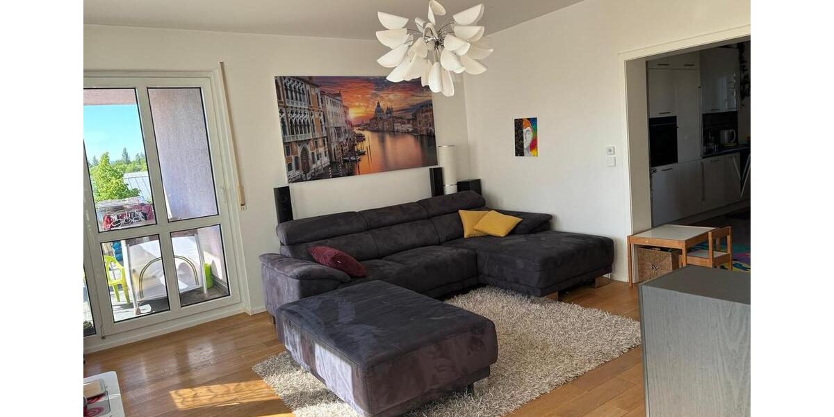 Etagenwohnung Darmstadt Darmstadt-Nord - 4 Zimmer, 95 m&sup2;, 1.250&euro; | Angebot:26701802