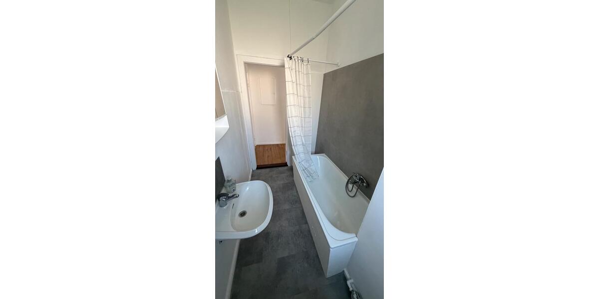 Etagenwohnung Bremerhaven Mitte - 3 Zimmer, 56 m&sup2;, 650&euro; | Angebot:26373313