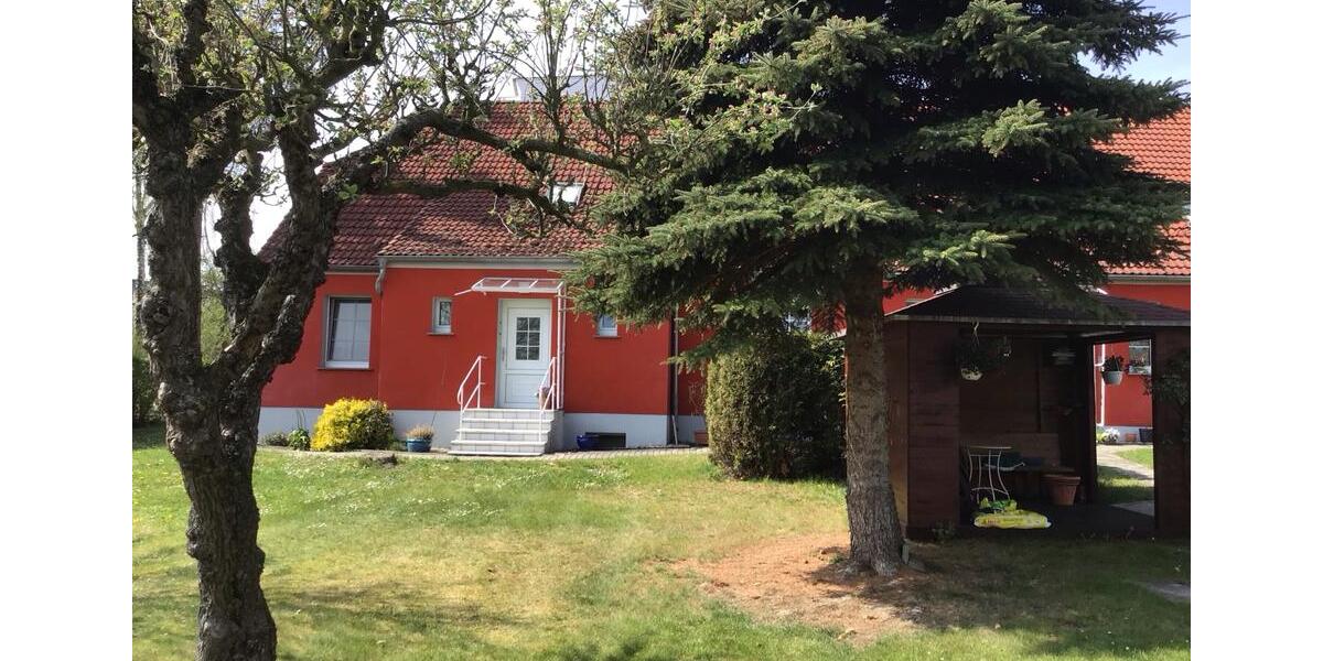 Dachgeschoßwohnung Malchin - 1 Zimmer, 42 m&sup2;, 400&euro; | Angebot:25976565