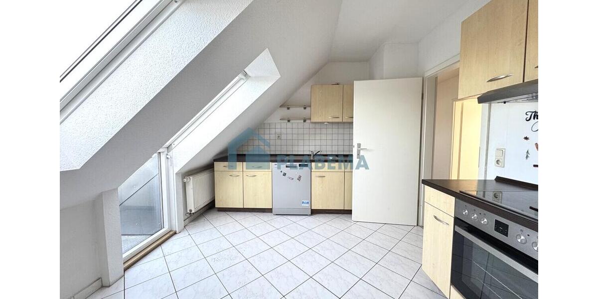 Etagenwohnung Parchim - 4 Zimmer, 95 m&sup2;, 987&euro; | Angebot:26365412