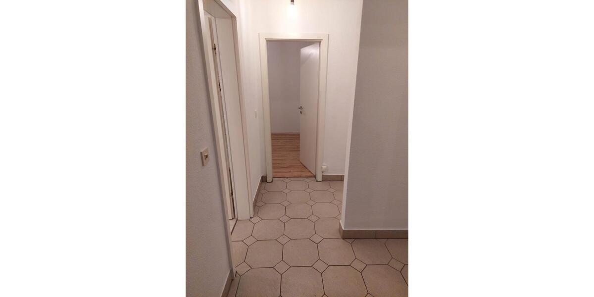 Etagenwohnung Kalletal - 3 Zimmer, 84 m&sup2;, 570&euro; | Angebot:24429803