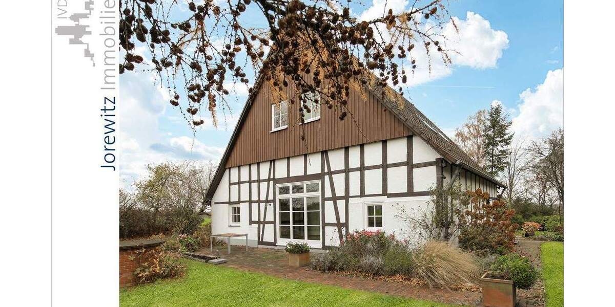 Bauernhaus, Landhaus Bielefeld Schildesche - 7 Zimmer, 202 m&sup2;, 1.998&euro; | Angebot:25669164