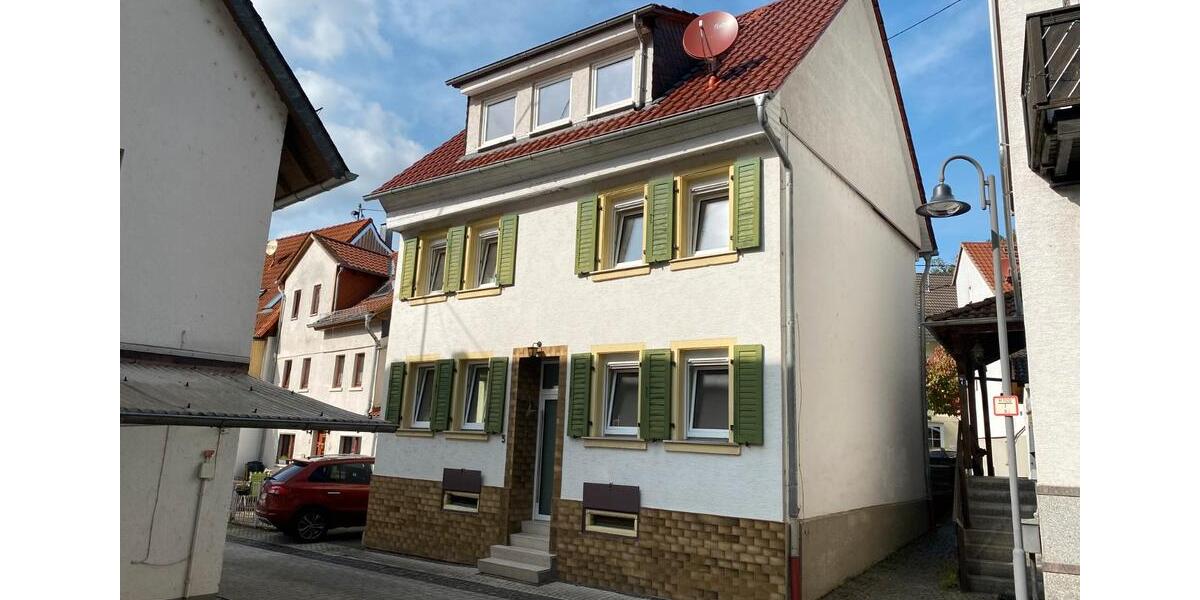 Einfamilienhaus Stromberg - 7 Zimmer, 130 m&sup2;, 1.300&euro; | Angebot:26472946