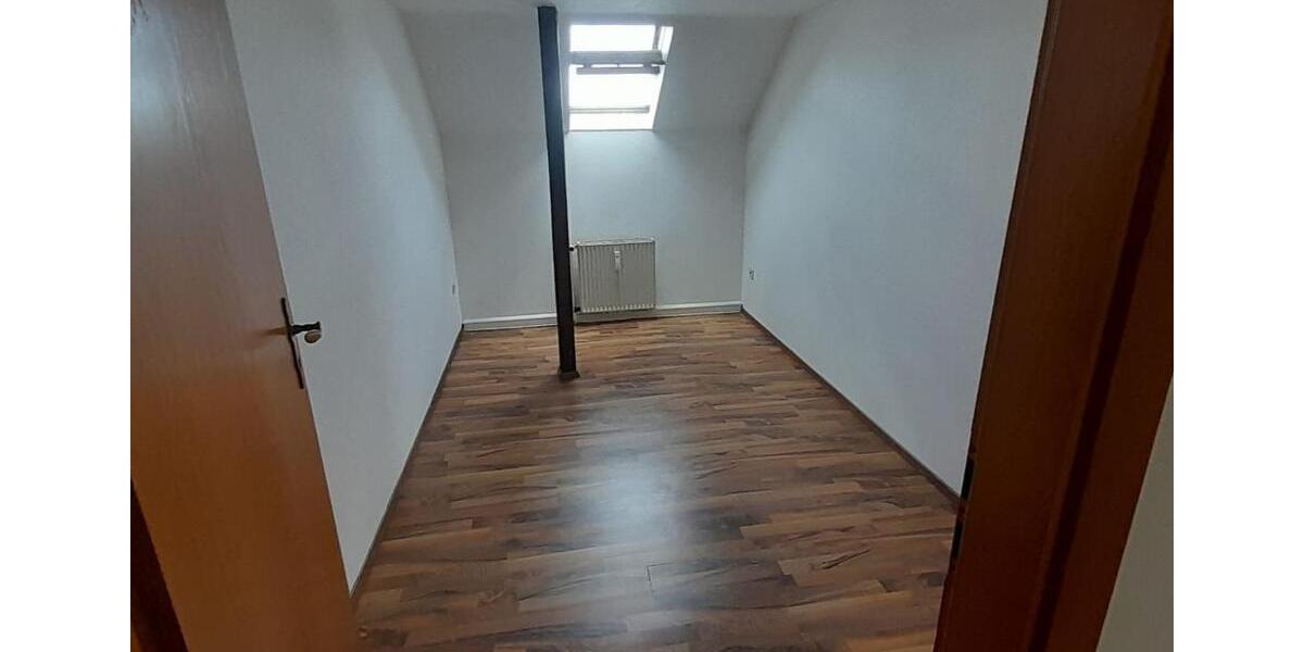 Dachgeschoßwohnung Annaberg-Buchholz Buchholz - 3 Zimmer, 55 m&sup2;, 320&euro; | Angebot:26424153