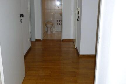 Wohnung Coburg - 3 Zimmer, 86 m&sup2;, 600&euro; | Angebot:25217098