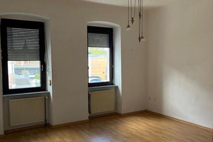 Wohnung Sankt Ingbert - 3 Zimmer, 90 m&sup2;, 750&euro; | Angebot:26169568