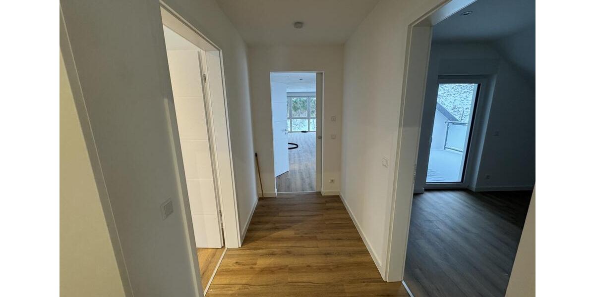 Etagenwohnung Scharbeutz - 3 Zimmer, 103 m&sup2;, 1.800&euro; | Angebot:24581808