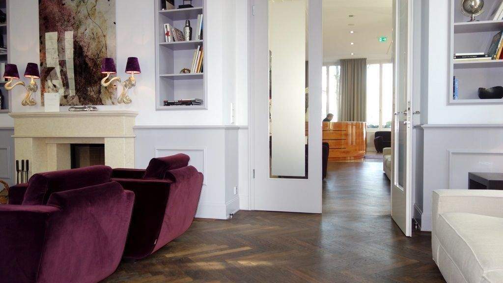 2 Zi. EG-Wohnung mit Garten u. Terrasse. Concierge. Eignet sich für eine Einzelperson. 2 zimmer