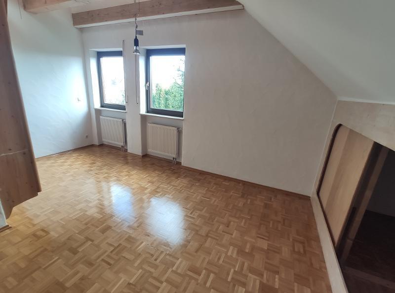 2 Zi. Whg. im 1. OG mit Dachterrasse, Stellplatz und Gartenmitbenutzung 2 zimmer