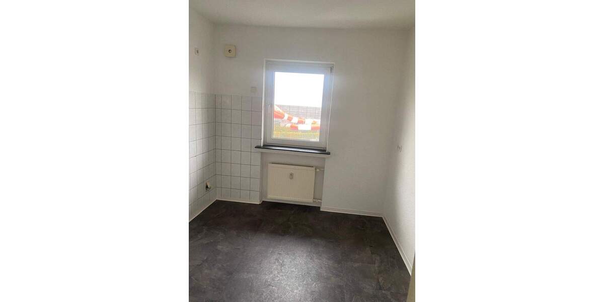 Etagenwohnung Seesen - 3 Zimmer, 68 m&sup2;, 410&euro; | Angebot:25688756