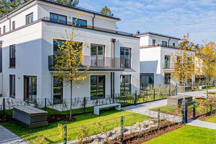 Wohnung München Trudering-Riem - 2 Zimmer, 87 m&sup2;, 2.550&euro; | Angebot:26932481