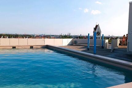 Befristet: 1-Zimmer Appartment mit Balkon und Dachterrasse + Pool zimmer