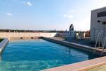 Befristet: 1-Zimmer Appartment mit Balkon und Dachterrasse + Pool zimmer