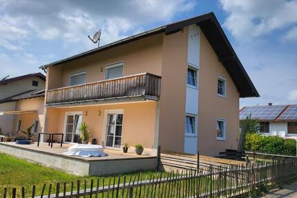 Haus Tacherting - 5 Zimmer, 156 m&sup2;, 1.300&euro; | Angebot:24967539