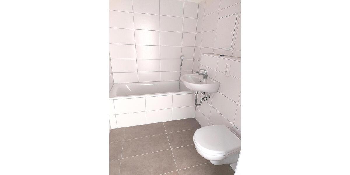 Etagenwohnung Bernsdorf - 3 Zimmer, 48 m&sup2;, 205&euro; | Angebot:19462449