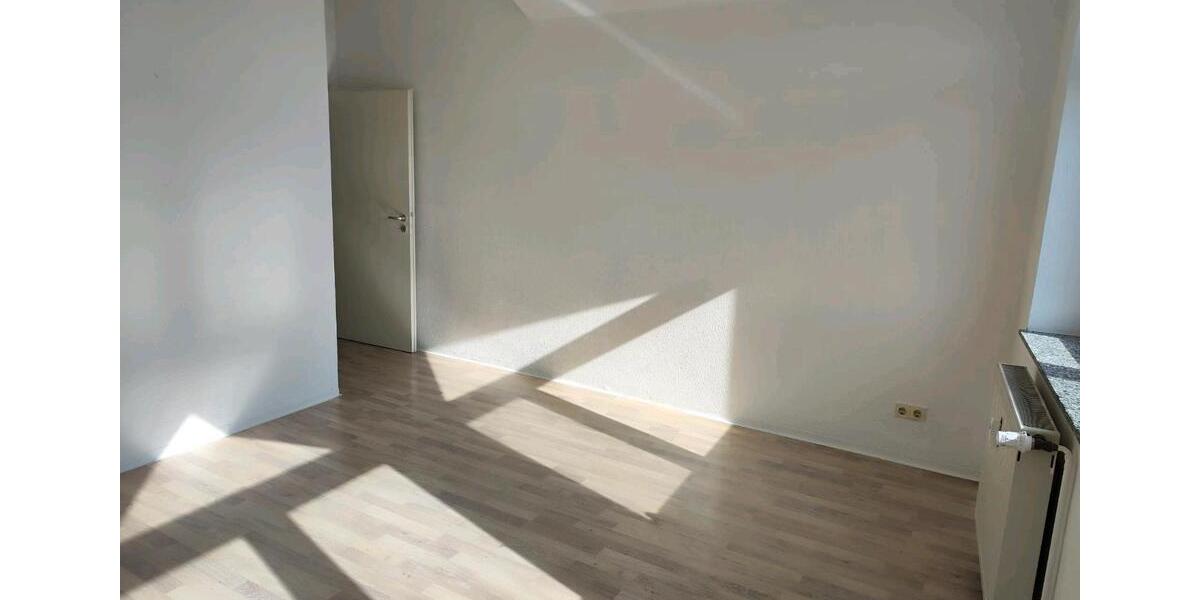 Etagenwohnung Kemberg - 2 Zimmer, 53 m&sup2;, 325&euro; | Angebot:26057496