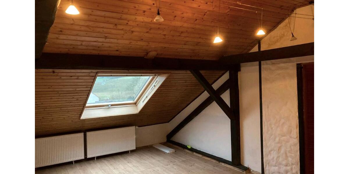 Etagenwohnung Krombach - 4.5 Zimmer, 150 m&sup2;, 700&euro; | Angebot:24338286