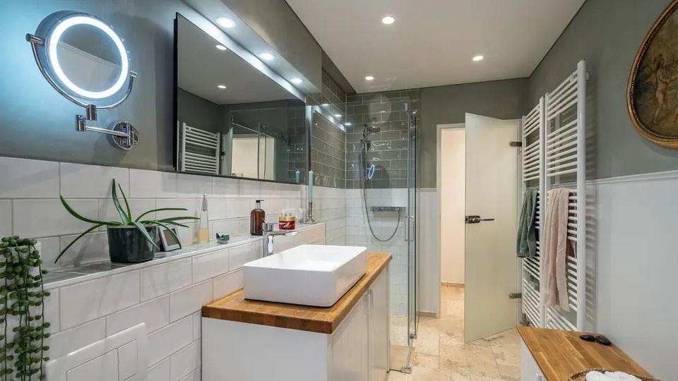 Wohnen auf Zeit Taunusstein - 3 Zimmer, 126 m&sup2;, 2.000&euro; | Angebot:26218137