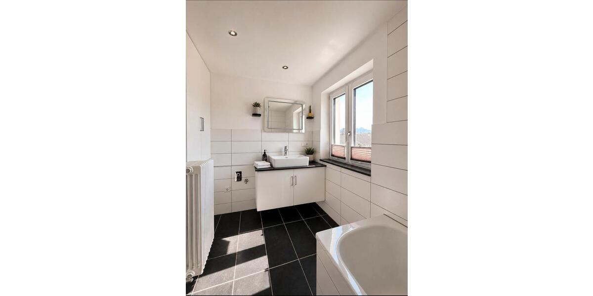 Maisonettenwohnung Rosenheim Aising - 6.5 Zimmer, 147 m&sup2;, 2.300&euro; | Angebot:26537134