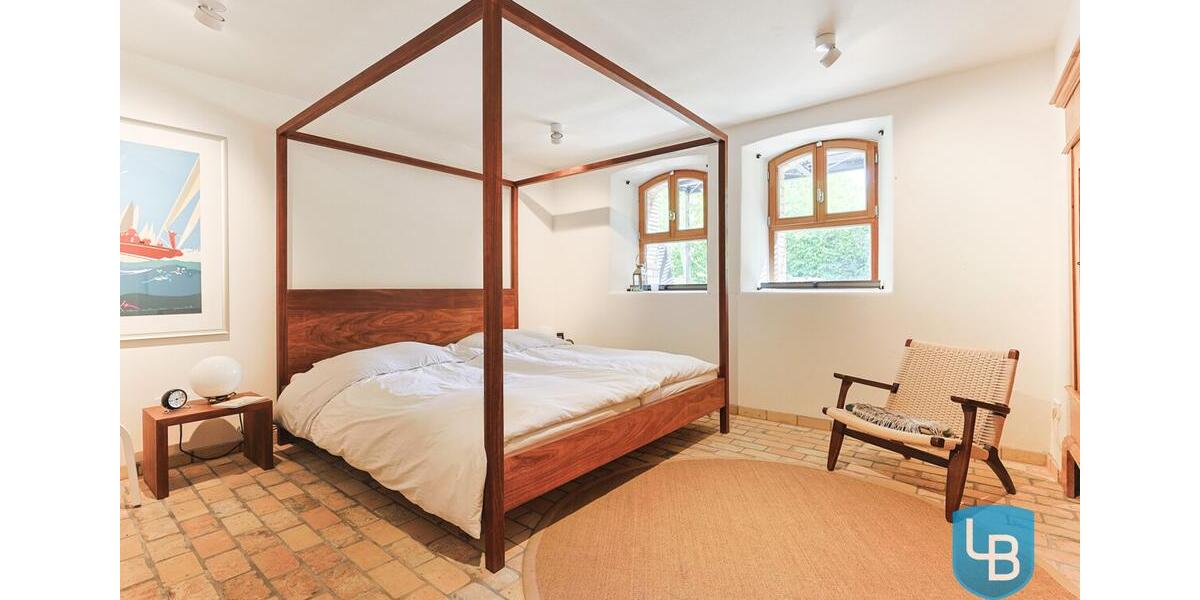 Einfamilienhaus Plön - 7 Zimmer, 261 m&sup2;, 2.500&euro; | Angebot:26648216