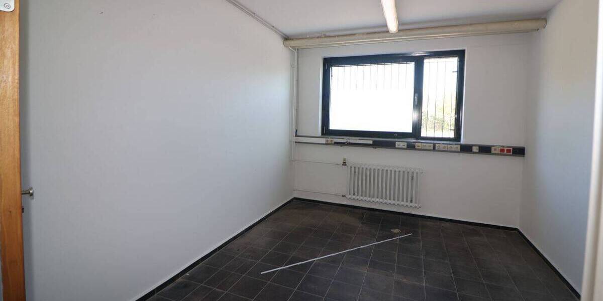 Gewerbeobjekt Hannover-Langenhagen Brink-Hafen - 12.000&euro; | Angebot:26825411