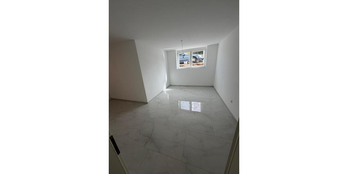 Etagenwohnung Frechen - 3 Zimmer, 112 m&sup2;, 1.570&euro; | Angebot:26021469