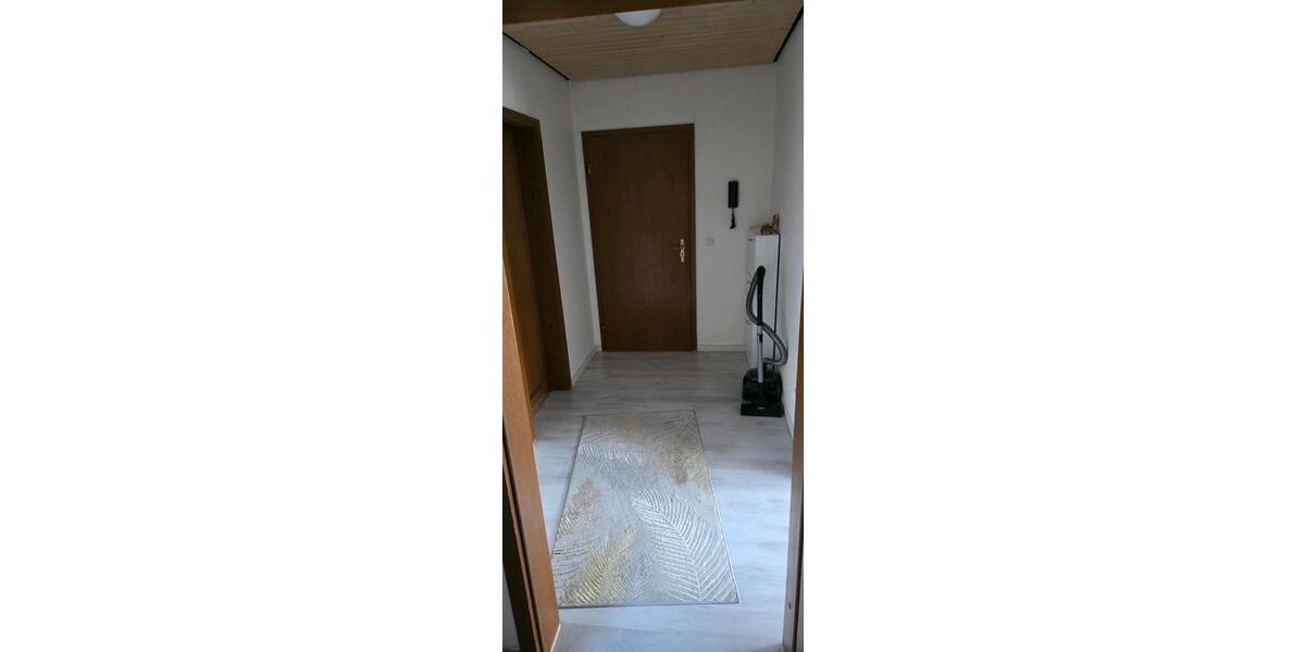 Erdgeschoßwohnung Geisingen - 1 Zimmer, 65 m&sup2;, 550&euro; | Angebot:26605053