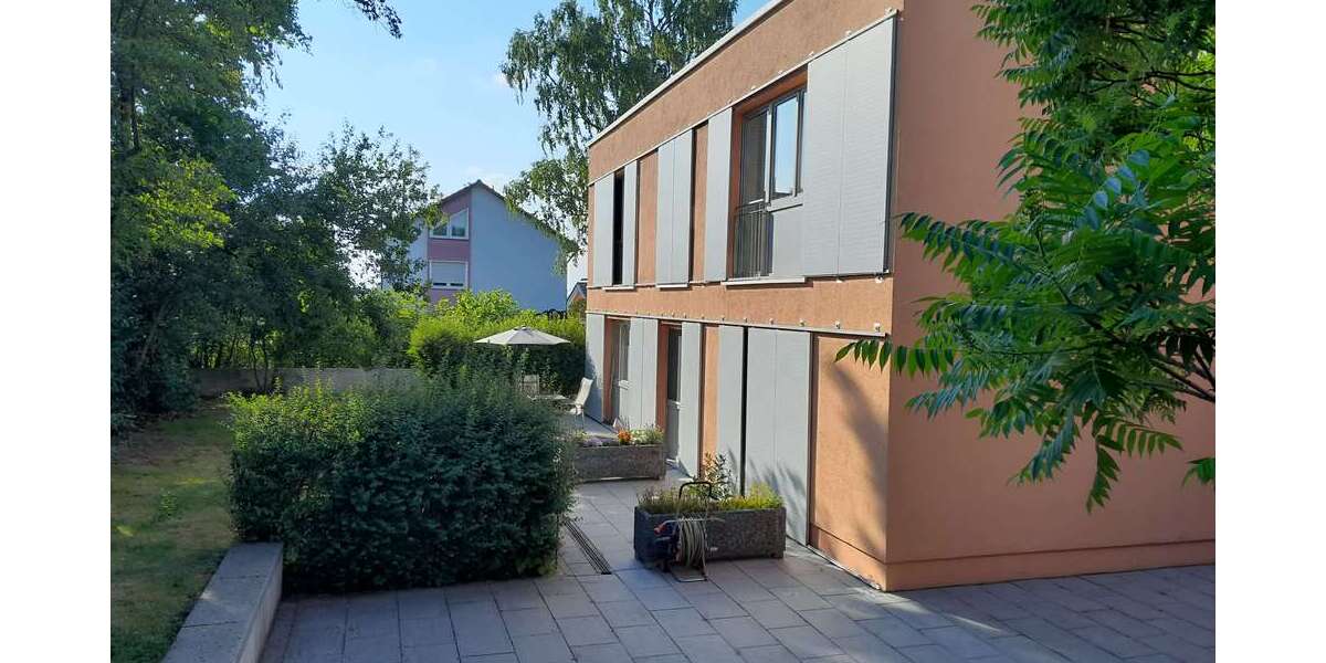 Etagenwohnung Weiden - 2 Zimmer, 69 m&sup2;, 735&euro; | Angebot:25917455