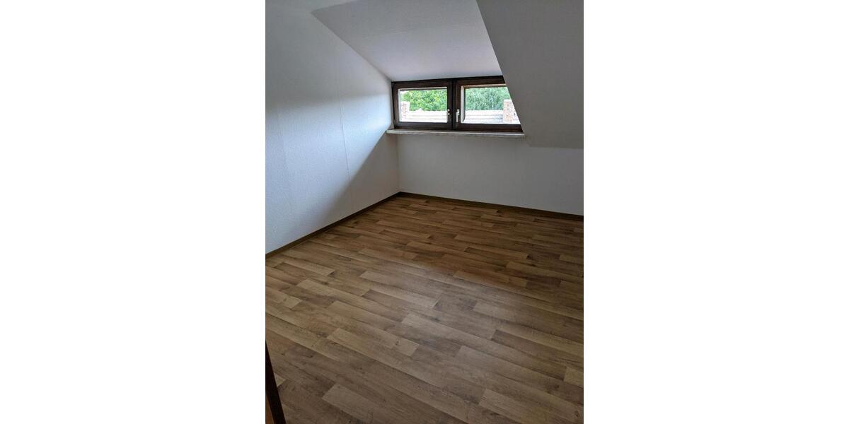 Dachgeschoßwohnung Arnstein - 3 Zimmer, 439&euro; | Angebot:20549623