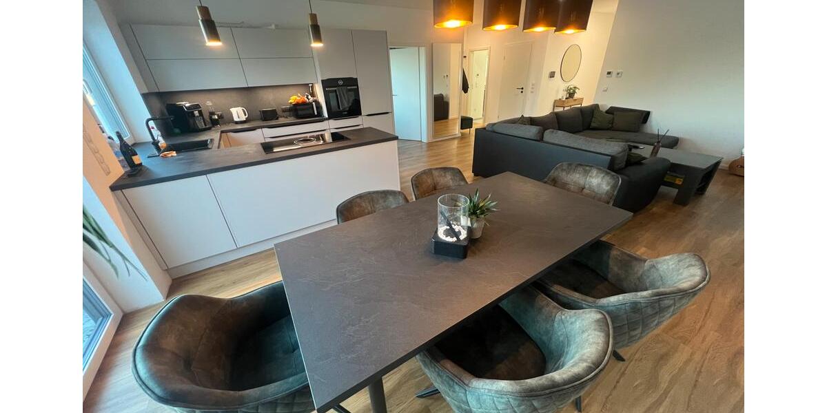 Neuwertige möblierte EG Neubauwohnung auf Zeit! - Feldrand Lage 3 zimmer