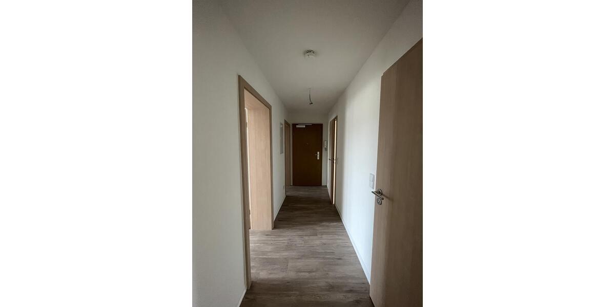 4-Raum-Wohnung im Stadtzentrum mit Badewanne und Balkon 4 zimmer