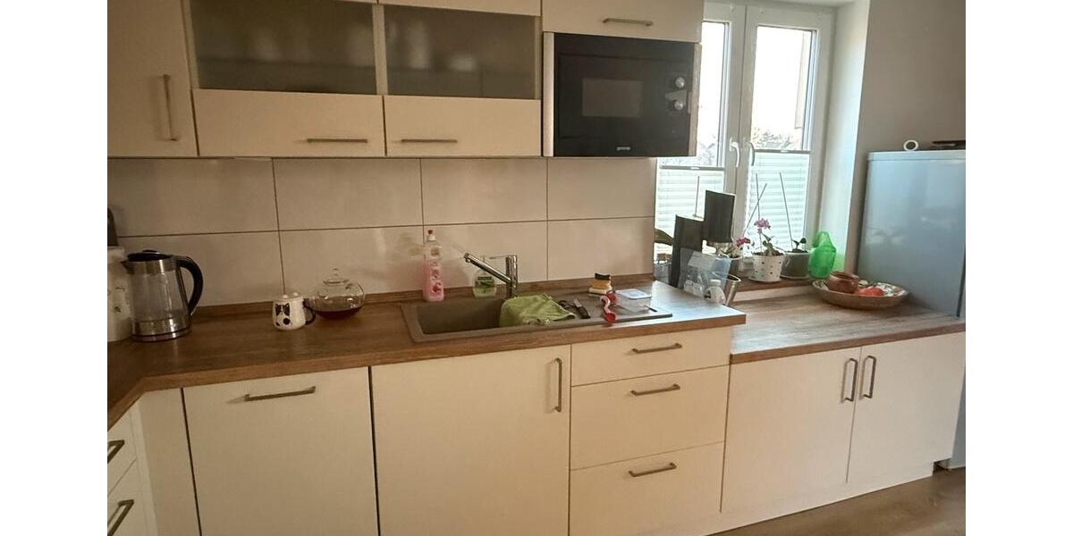 Dachgeschoßwohnung Apolda - 3 Zimmer, 85 m&sup2;, 930&euro; | Angebot:25352752