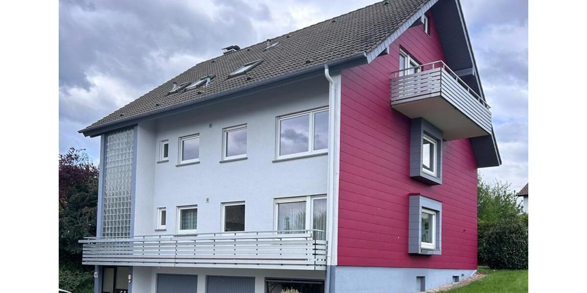 Dachgeschoßwohnung Bad Herrenalb - 2.5 Zimmer, 80 m&sup2;, 900&euro; | Angebot:25047381