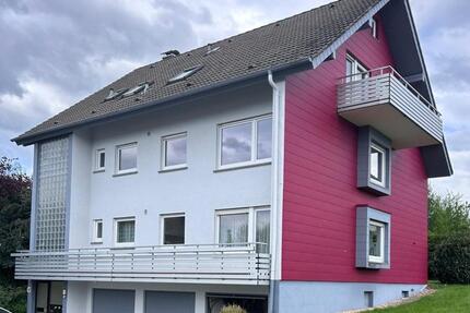 Wohnung Bad Herrenalb - 2.5 Zimmer, 80 m&sup2;, 900&euro; | Angebot:25047381