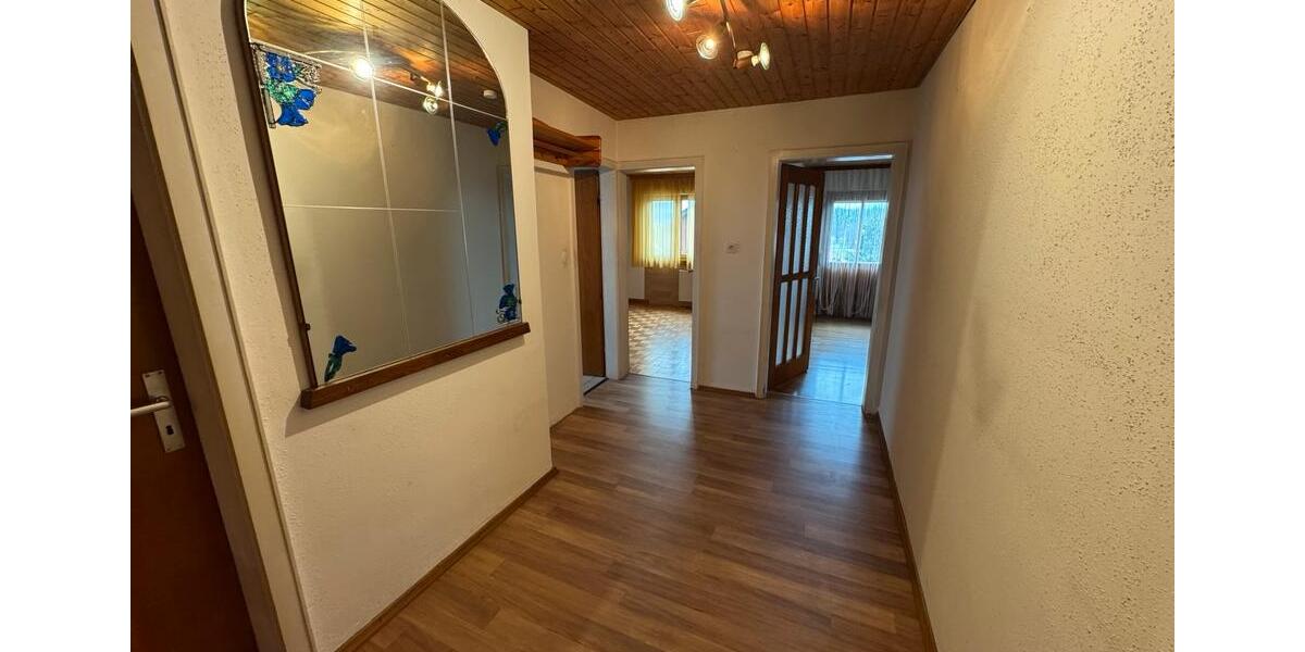 Etagenwohnung Rheinfelden (Baden) - 1 Zimmer, 90 m&sup2;, 1.100&euro; | Angebot:25933510