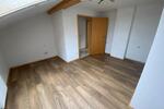 Dachgeschoßwohnung Arnbruck - 5 Zimmer, 111 m&sup2;, 800&euro; | Angebot:26261869