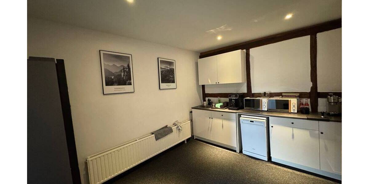 Gewerbeobjekt Fritzlar - 7 Zimmer, 150 m&sup2;, 1.400&euro; | Angebot:24112763