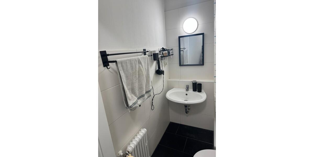 Erdgeschoßwohnung München Am Riesenfeld - 1 Zimmer, 20 m&sup2;, 700&euro; | Angebot:25933614